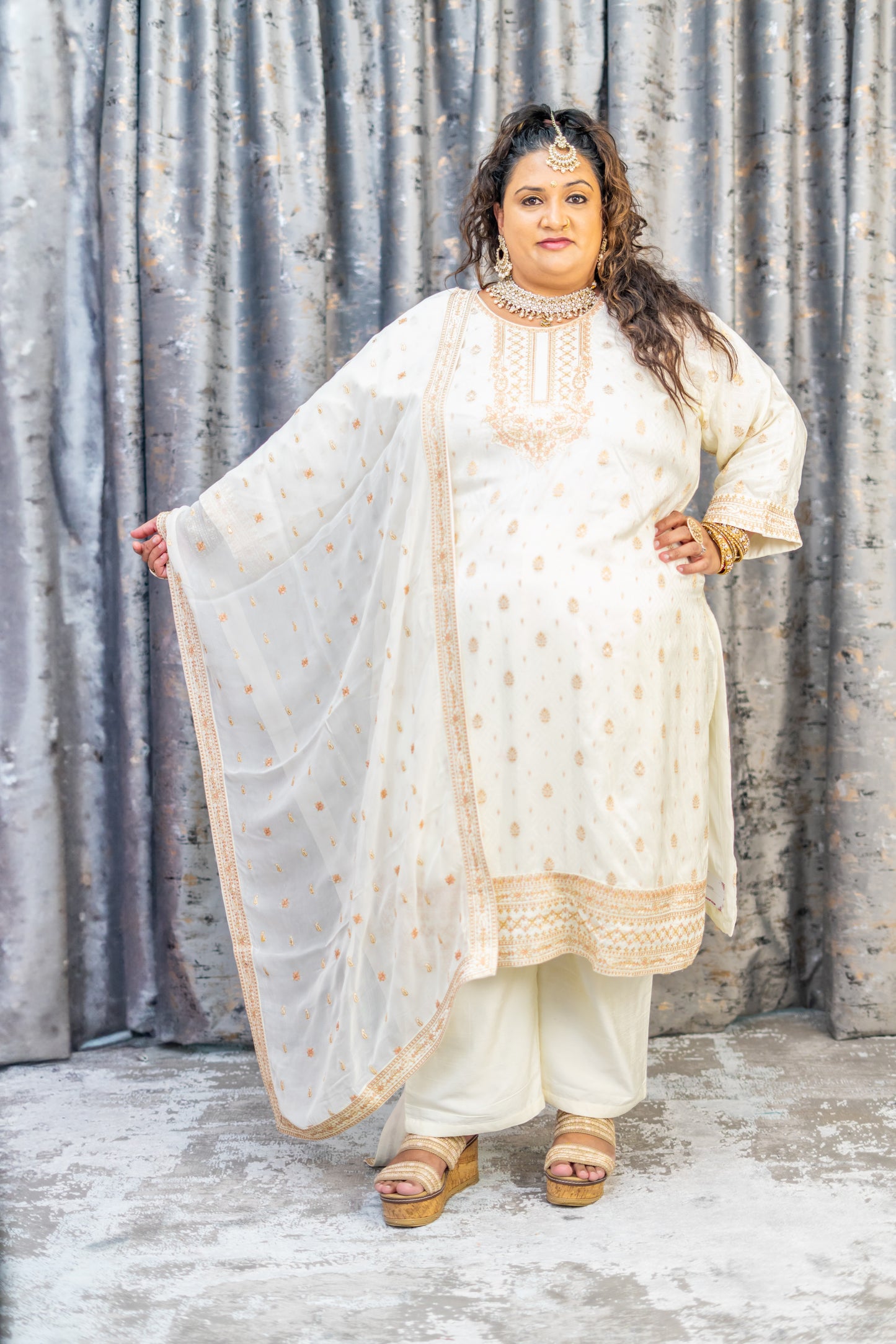 White Cotton Punjabi Set with Embroidery