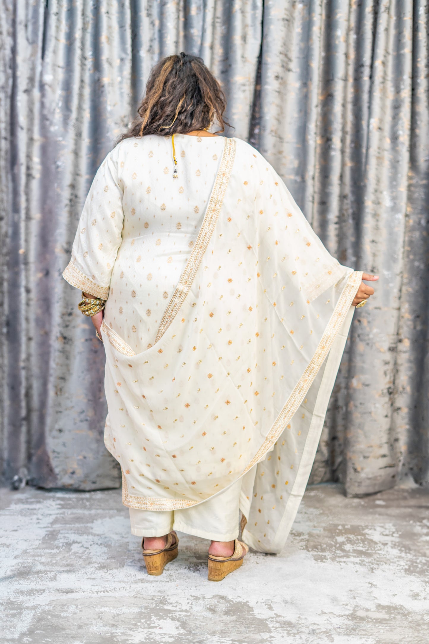 White Cotton Punjabi Set with Embroidery