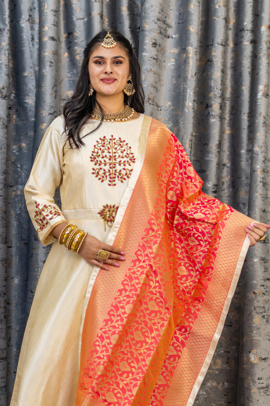 Cream Raw Silk Punjabi Set with Contrast Dupatta
