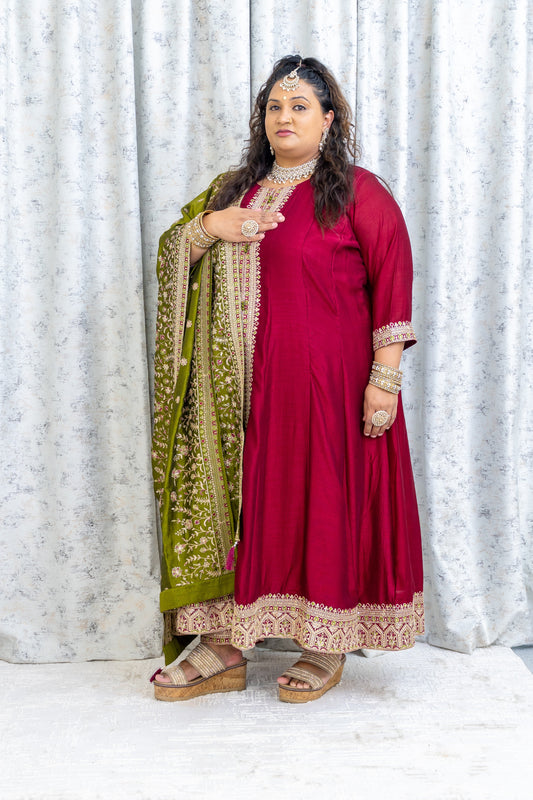 Maroon Chinon Silk Punjabi Set with Contrast Dupatta