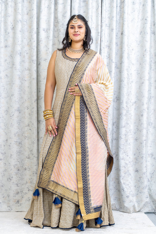Grey Cotton Punjabi Set with Contrast Dupatta
